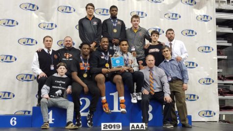 Prep wrestling team finishes year strong